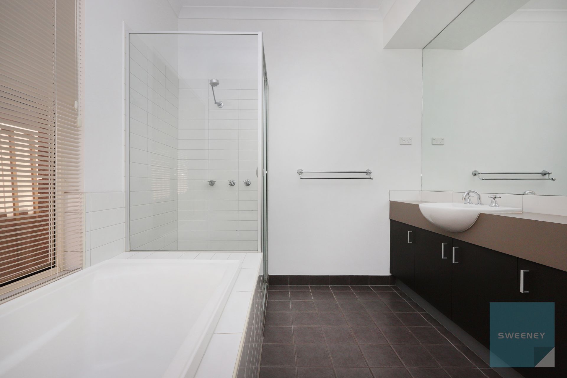 8 Kooyong Way, Caroline Springs - Thumbnail 8