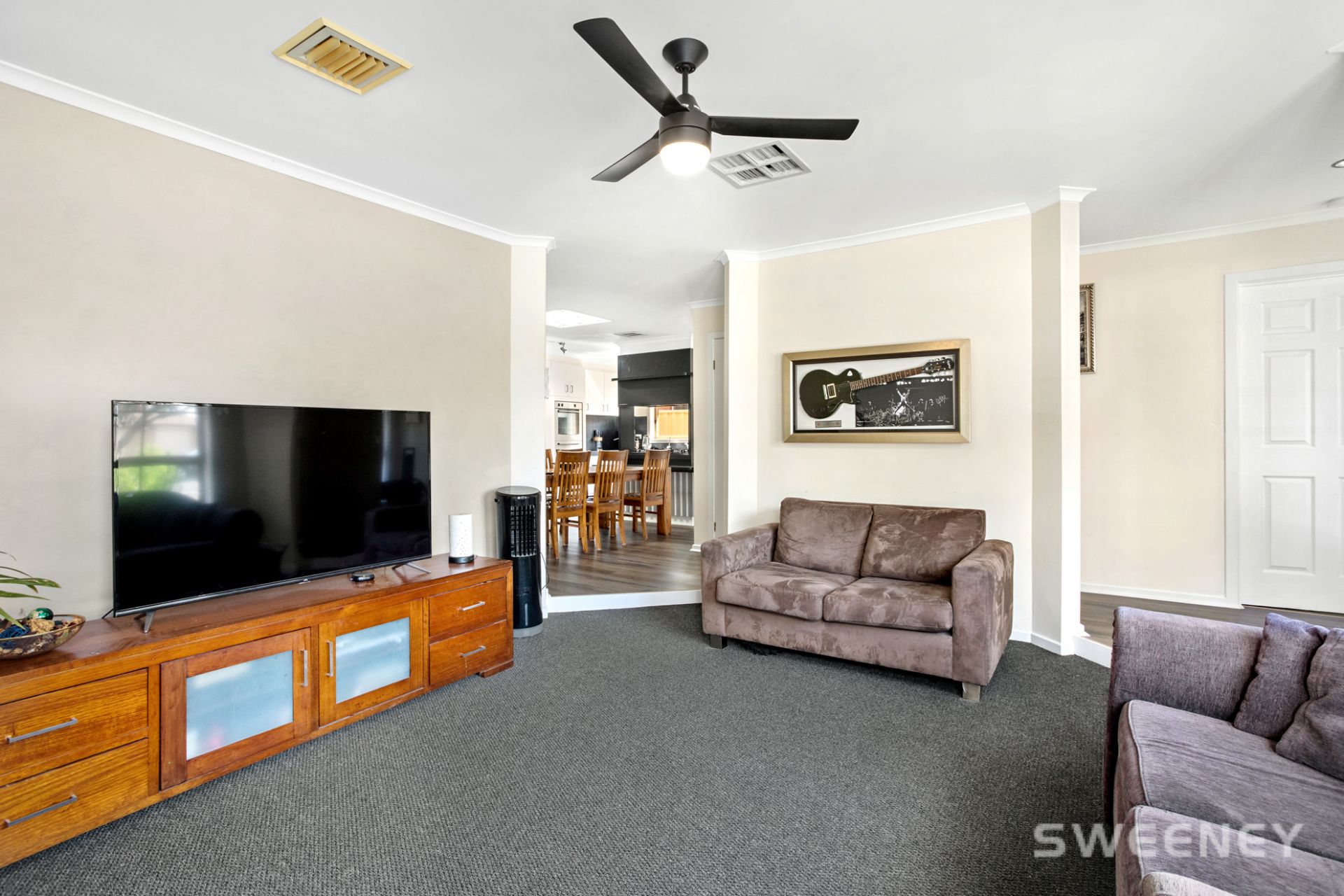 242 Merton Street, Altona Meadows - Thumbnail 4