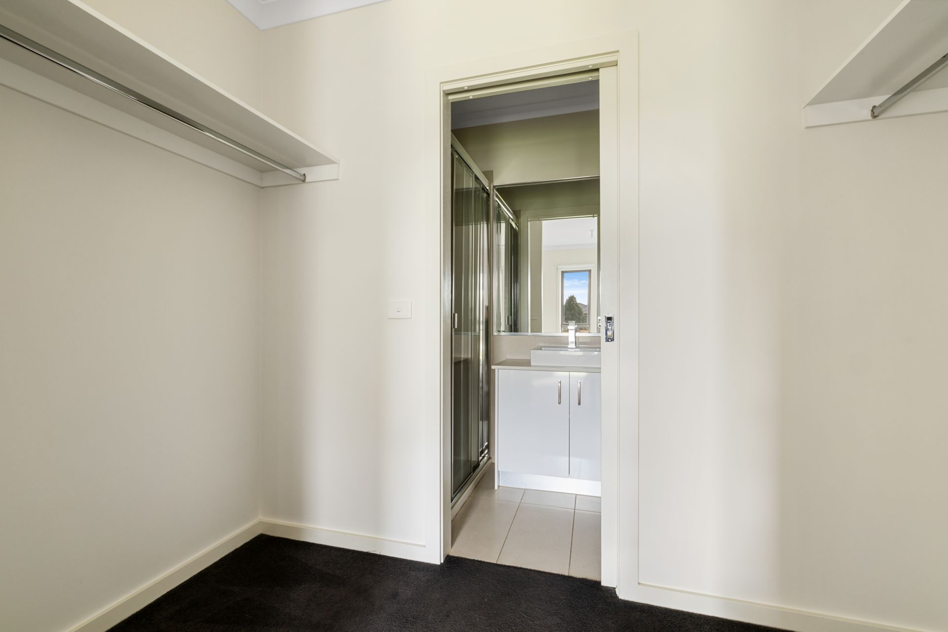 Modern Comfort in a Prime Mernda Location