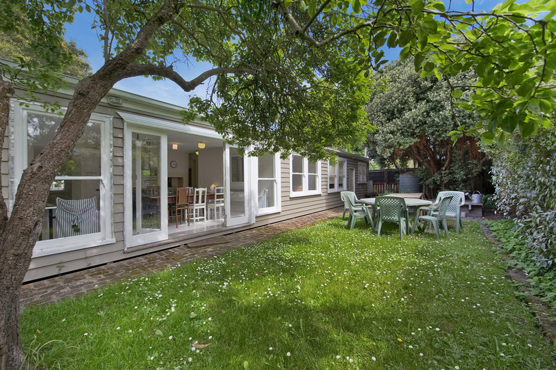49 McLachlan Street, Apollo Bay, VIC, Apollo Bay - Thumbnail 2