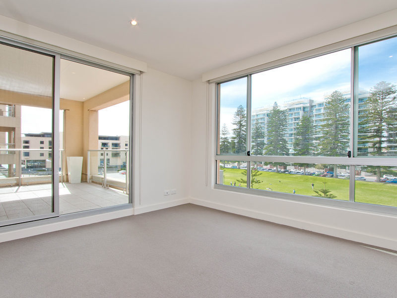 Real Estate For Sale 305/19 Holdfast Promenade Glenelg , SA
