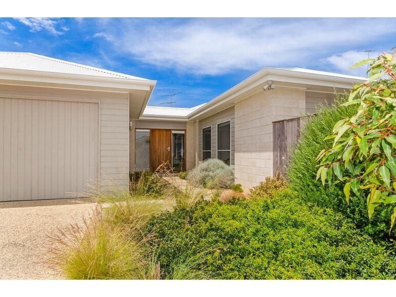 11 Seabank Drive BARWON HEADS VIC, Barwon Heads - Thumbnail 3
