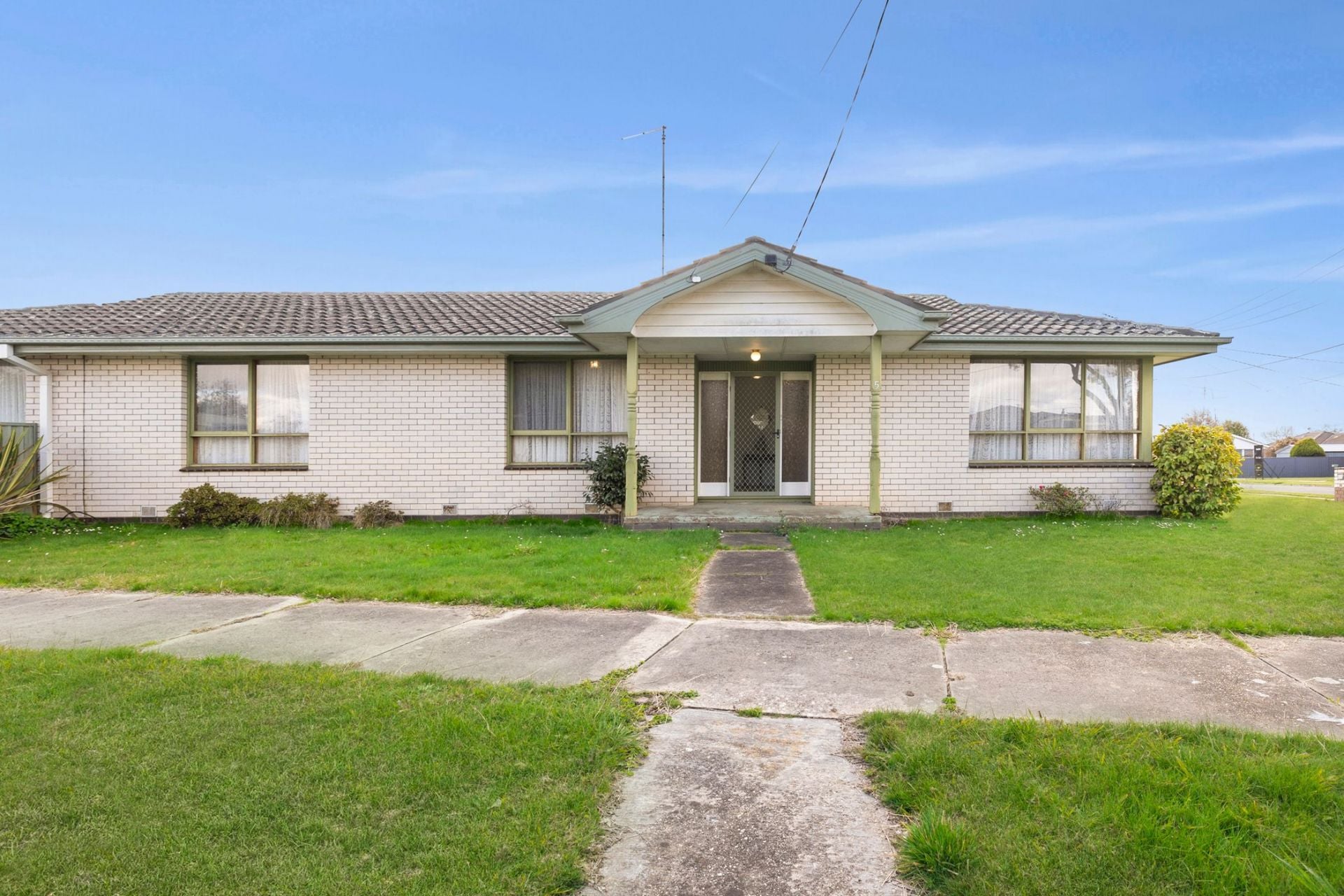 5 Maude Street, Wendouree, Wendouree - Thumbnail 3