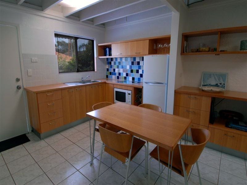 1/34 Lawrence Street MOOLOOLABA QLD, Mooloolaba - Thumbnail 3