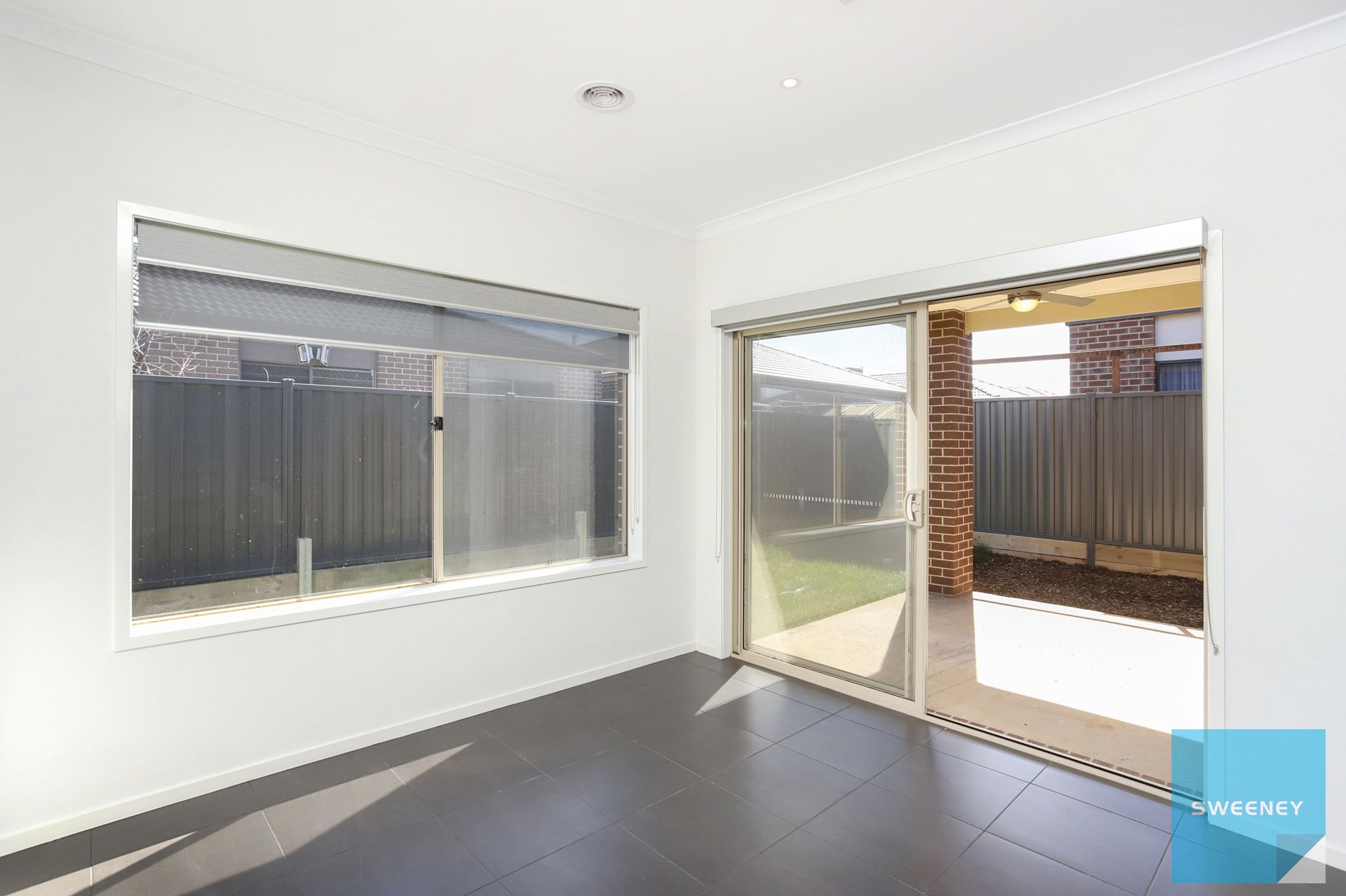 14 Luxor Drive, Fraser Rise - Thumbnail 8