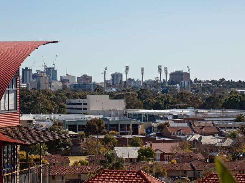 9B Teague Street, BURSWOOD Porter Matthews Victoria Park