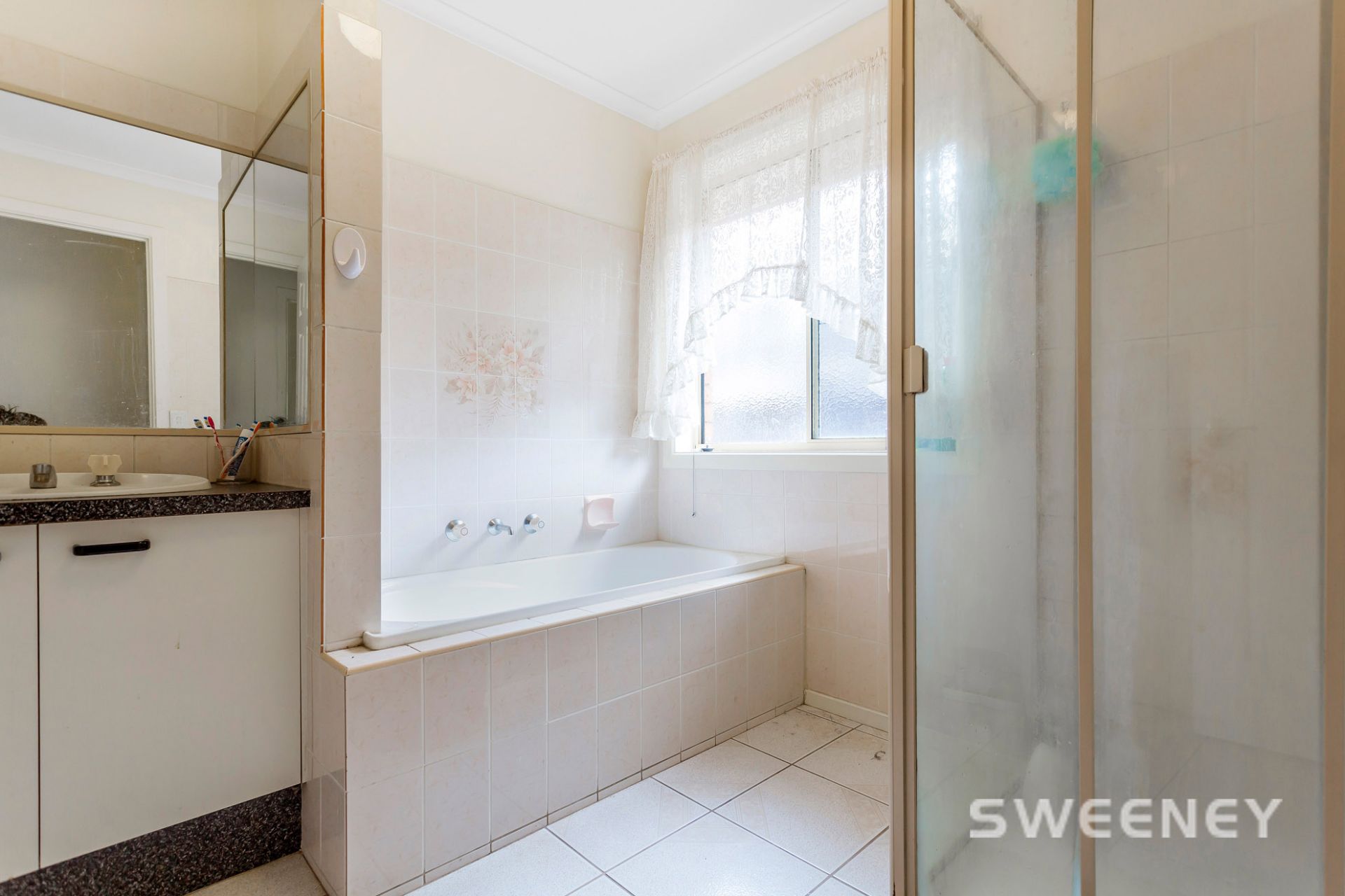 17 Tomkin Court, Altona Meadows - Thumbnail 8