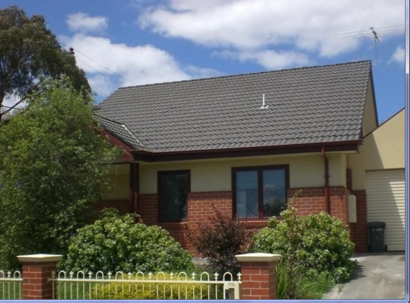 1/107 Ivanhoe Parade, Ivanhoe