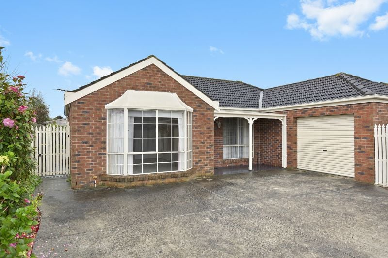 2/21 Tony Street, Drysdale VIC 3222