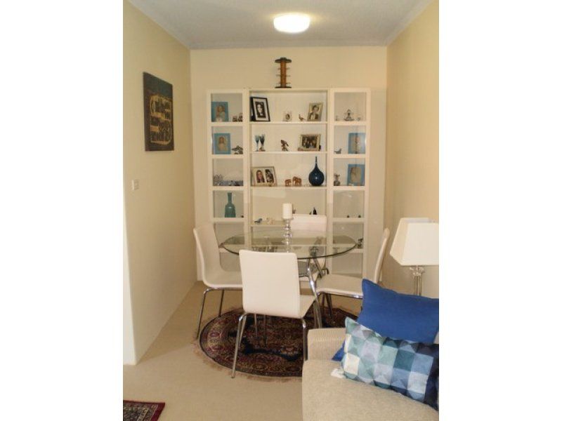 14/26 Eaton Street NEUTRAL BAY NSW, Bay - Thumbnail 4