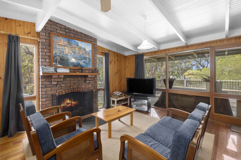 6 Amaroo Crescent Aireys Inlet VIC, Aireys Inlet - Thumbnail 5