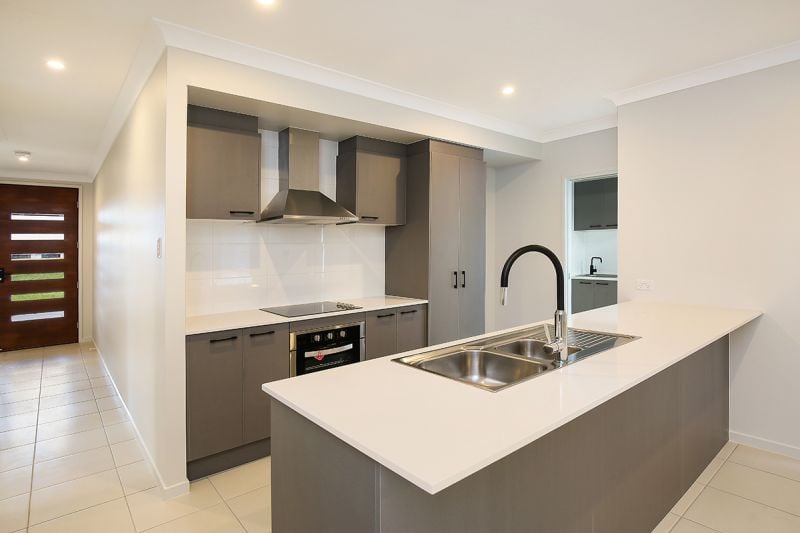 15 Rosseau Street Caloundra West QLD, Caloundra West - Thumbnail 3