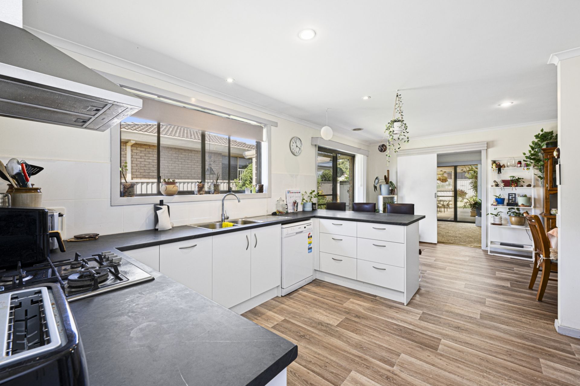 79 Grandview Grove, Wendouree, Wendouree - Thumbnail 7