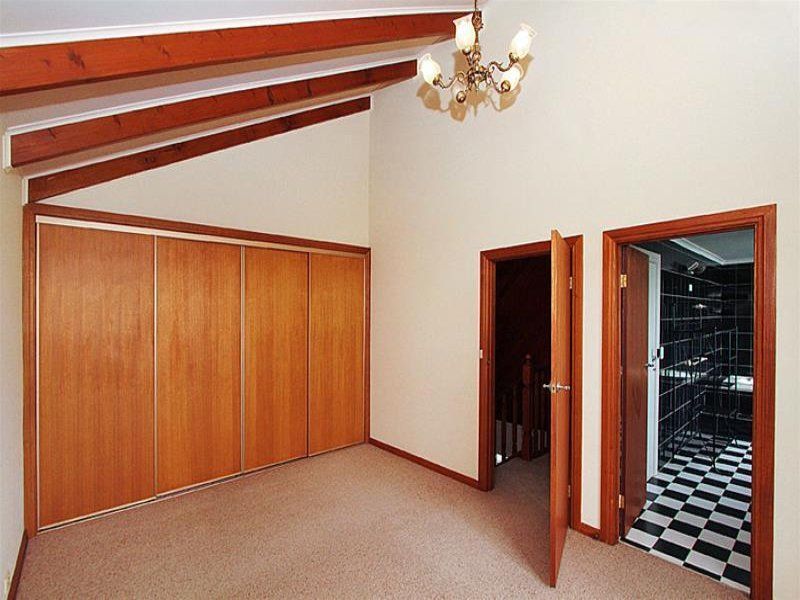Fantastic Townhouse in the Heart of Northcote!