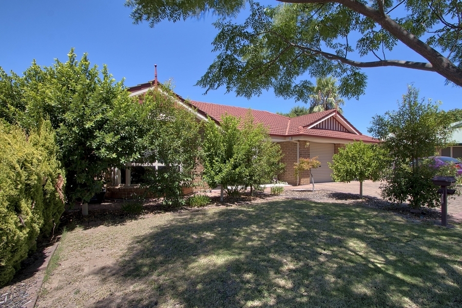 5 Hanbury Court Oakden 5086