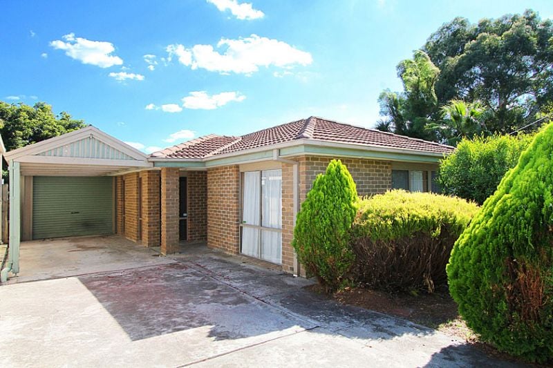 2 Worsley Court, Epping