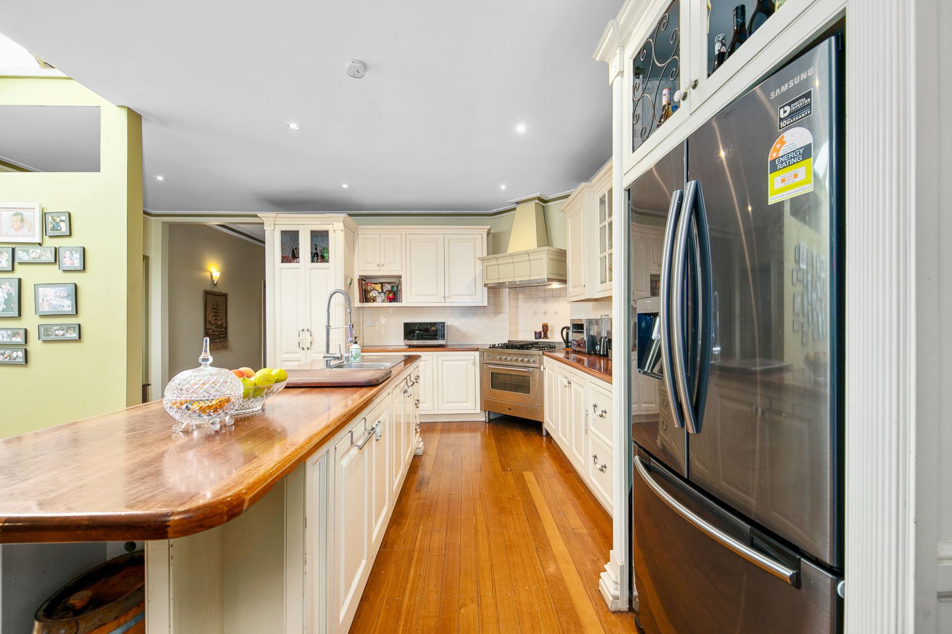 32 Eames Avenue, Brooklyn - Thumbnail 7