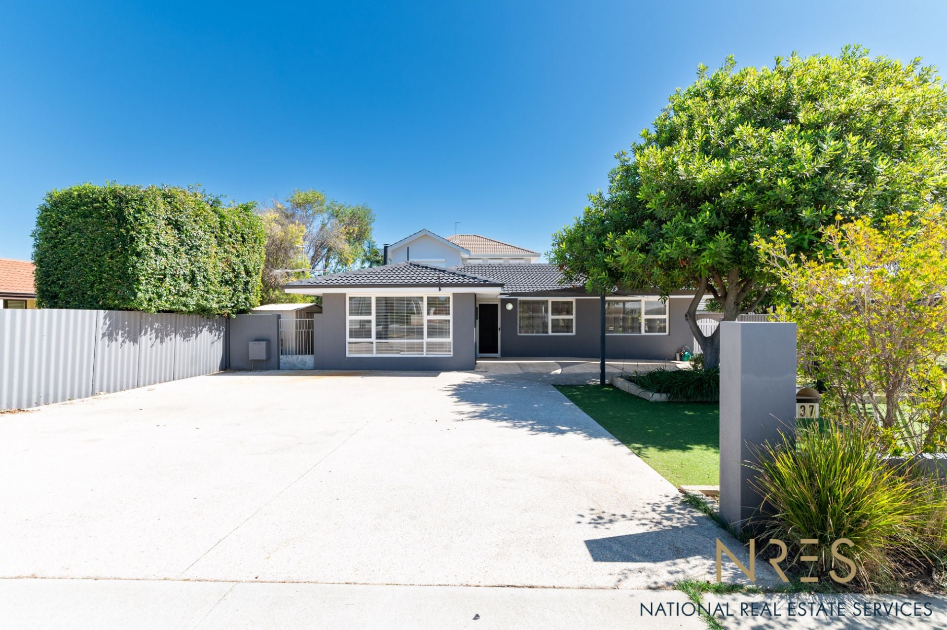 37 Gilbertson Road Kardinya WA, Kardinya - Thumbnail 5
