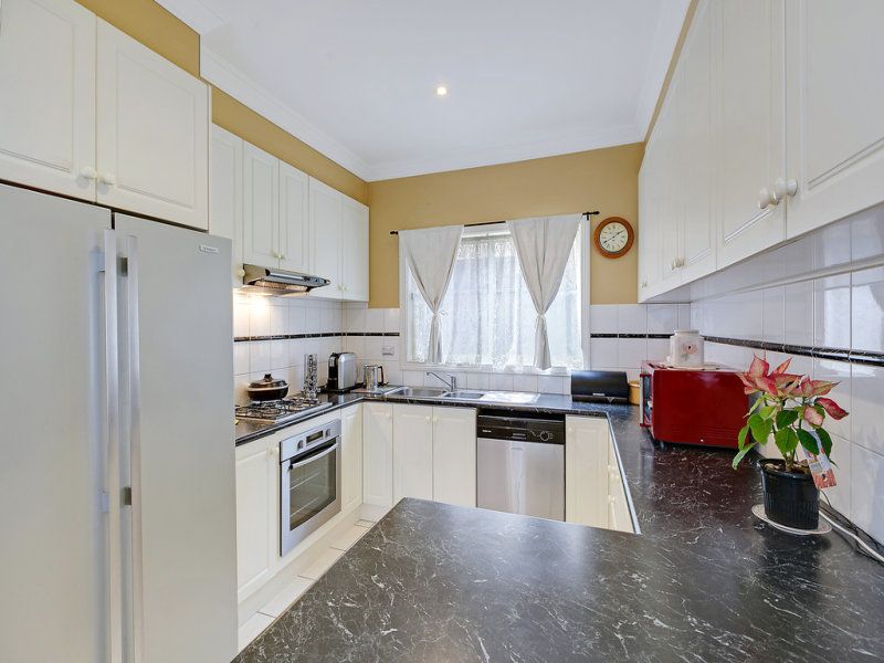 12 Birrali Way SOUTH MORANG, South Morang - Thumbnail 4