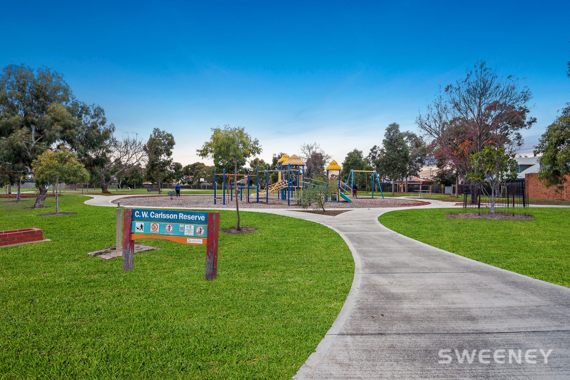 36 Polly woodside Drive, Altona Meadows - Thumbnail 4