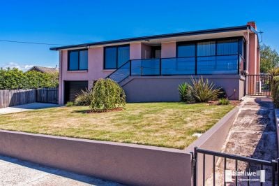 3
 
 
 
  
 
 
 2
 
 
 
  
 
 
 1
 
 
 
 
 
 
 
 1 Warruga Place, Devonport TAS 7310, Devonport - Thumbnail 2