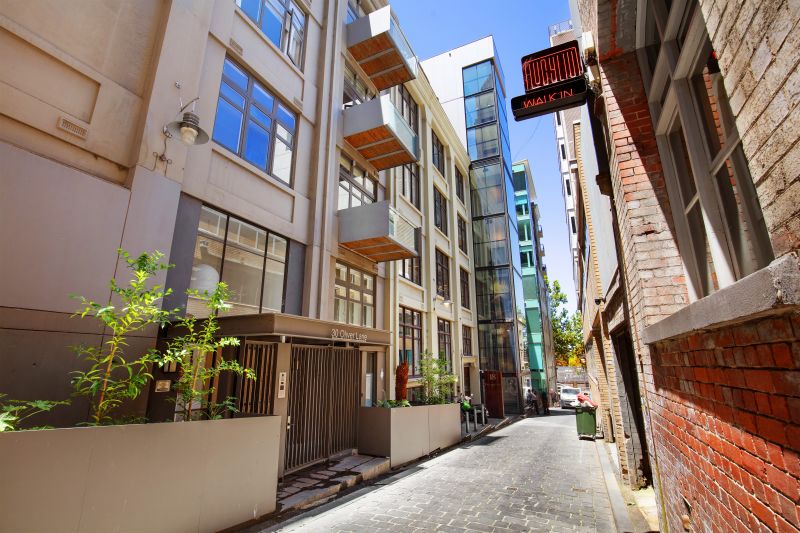 Real Estate For Sale 11/30 Oliver Lane Melbourne , VIC