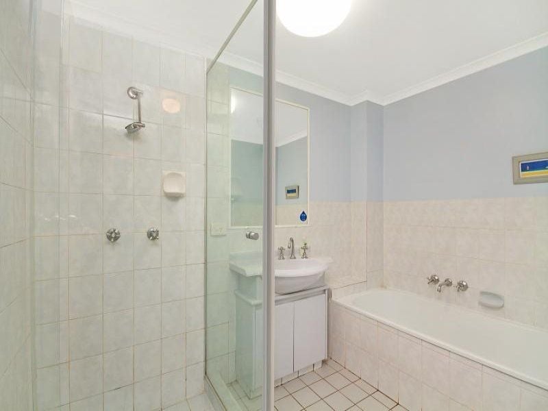 13/31 Dutton Streetn'Ocean View Terraces' COOLANGATTA QLD, Terraces' Coolangatta - Thumbnail 8