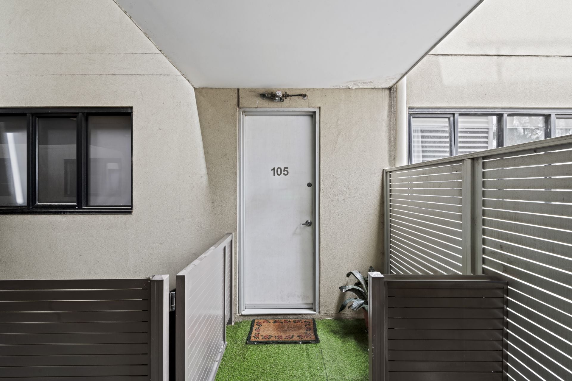 Stylish & Surprisingly Spacious Apartment