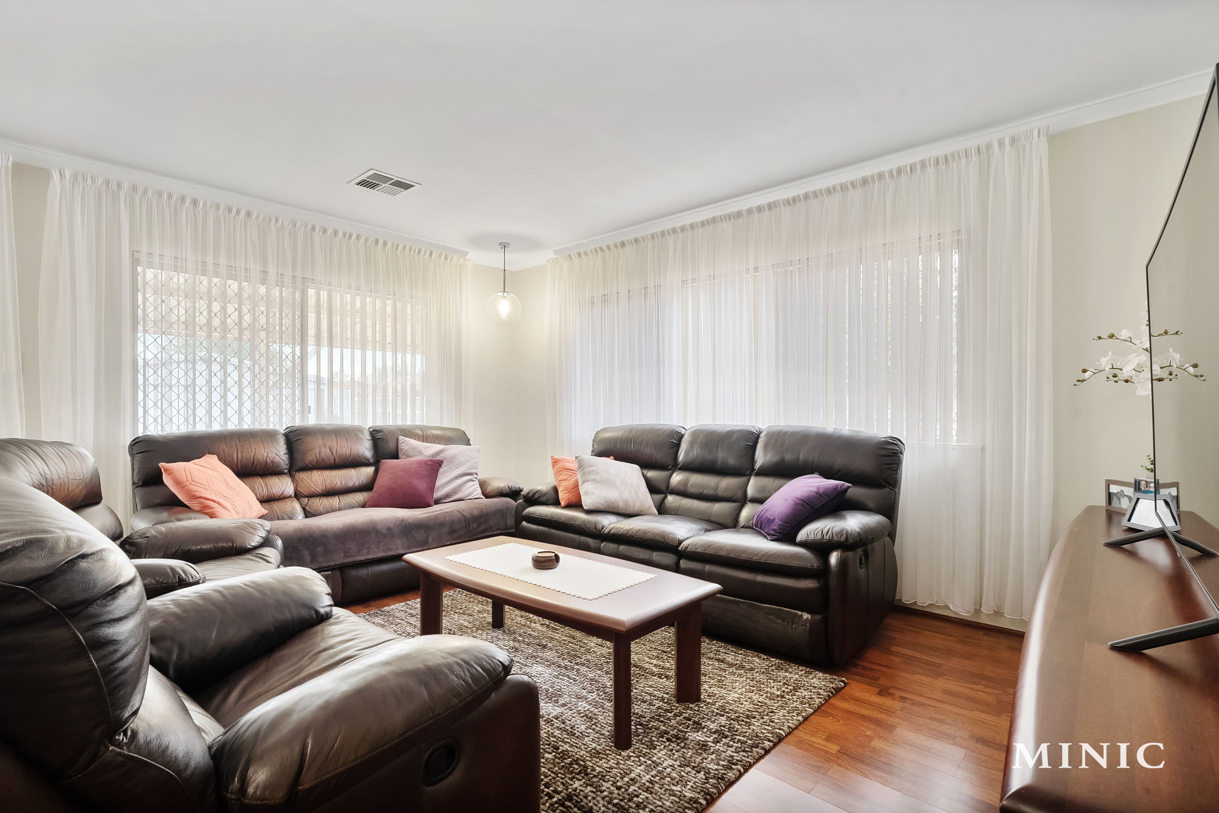 Real Estate For Sale 620 Metcalfe Road Ferndale , WA