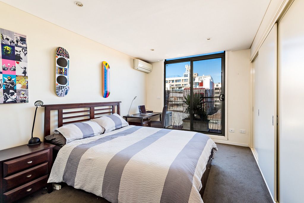 Sold - Light Filled Top Floor Retreat with Urban Views