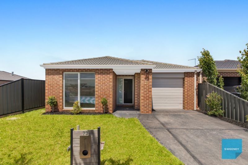 73 Orbis Avenue, Fraser Rise - Thumbnail 2