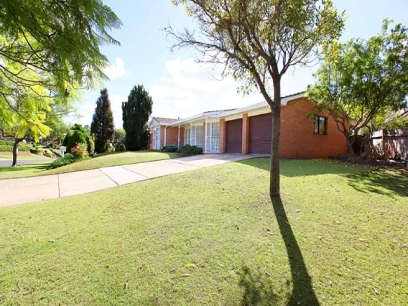 Real Estate For Sale 18 Grimwig Crescent Ambarvale , NSW