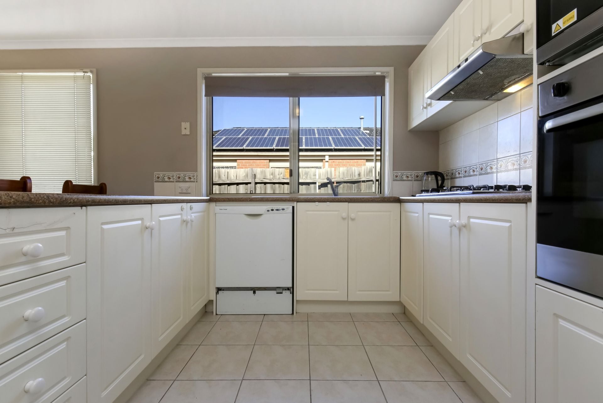 Immaculate 3 bedroom home in a great pocket of Epping!