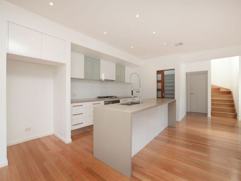 11 Kunuka Circuit, Caroline Springs - Thumbnail 4