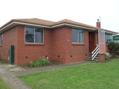 82 John Street, EAST DEVONPORT, East Devonport - Thumbnail 2