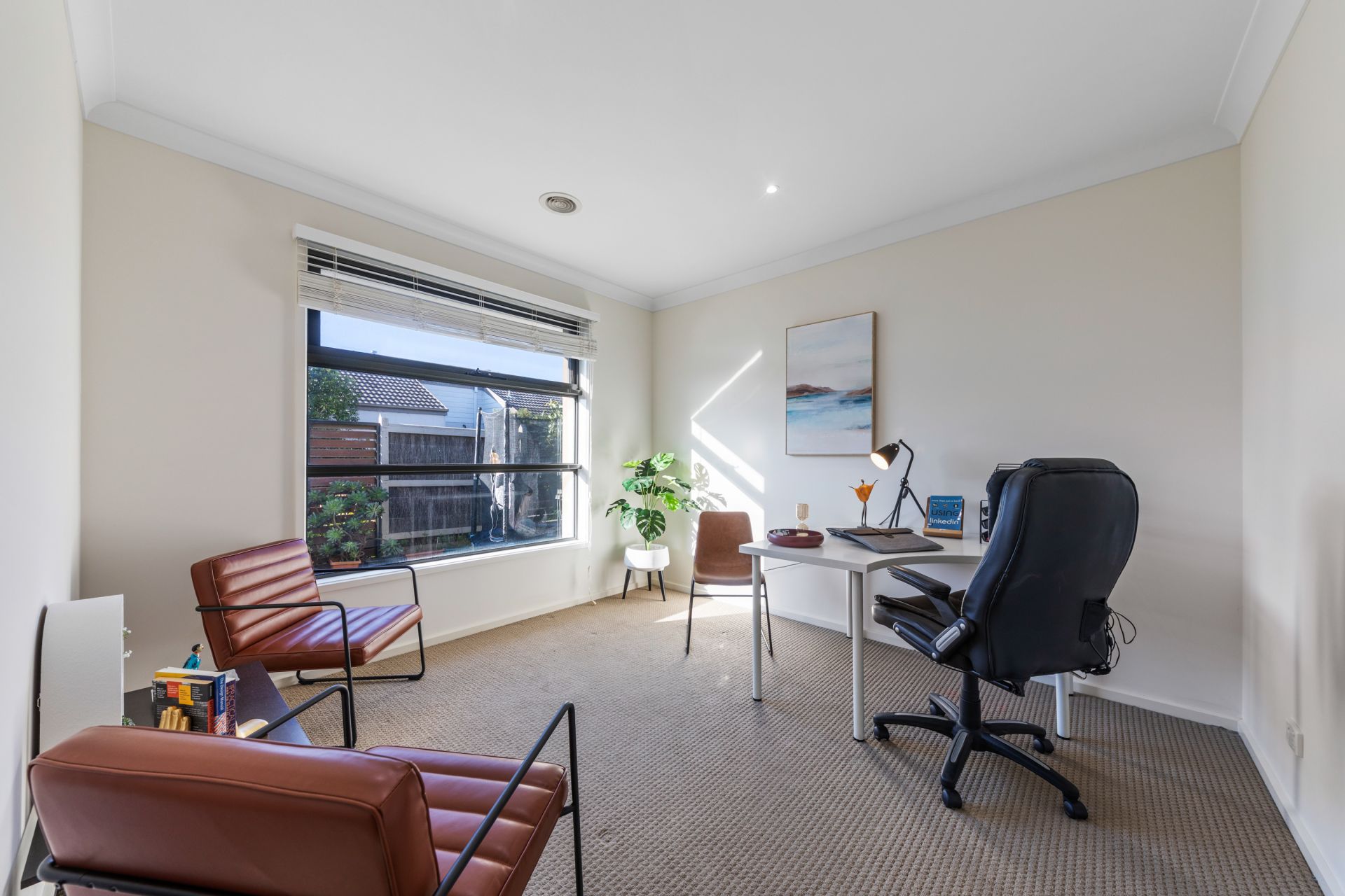 38 Cresthaven Boulevard, Berwick OBrien Real Estate