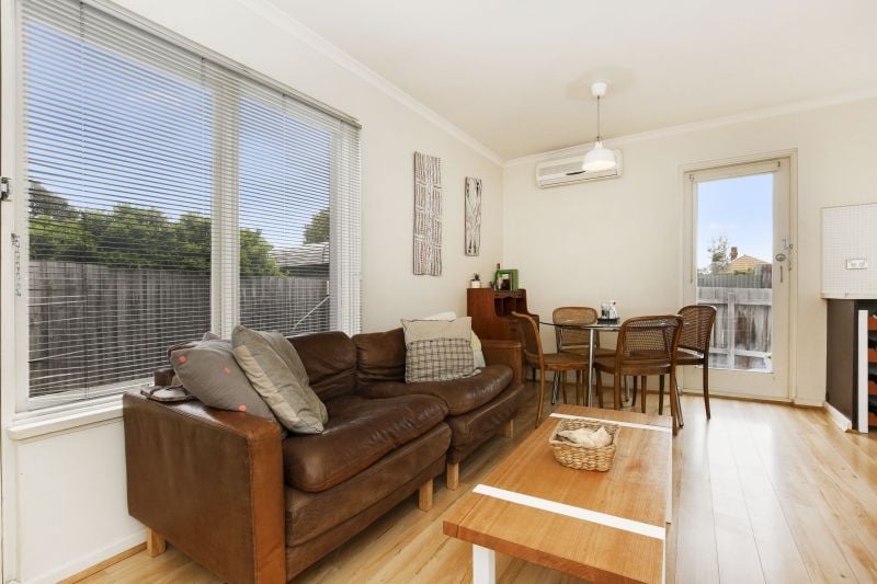 9/2 Dundas Street, Thornbury