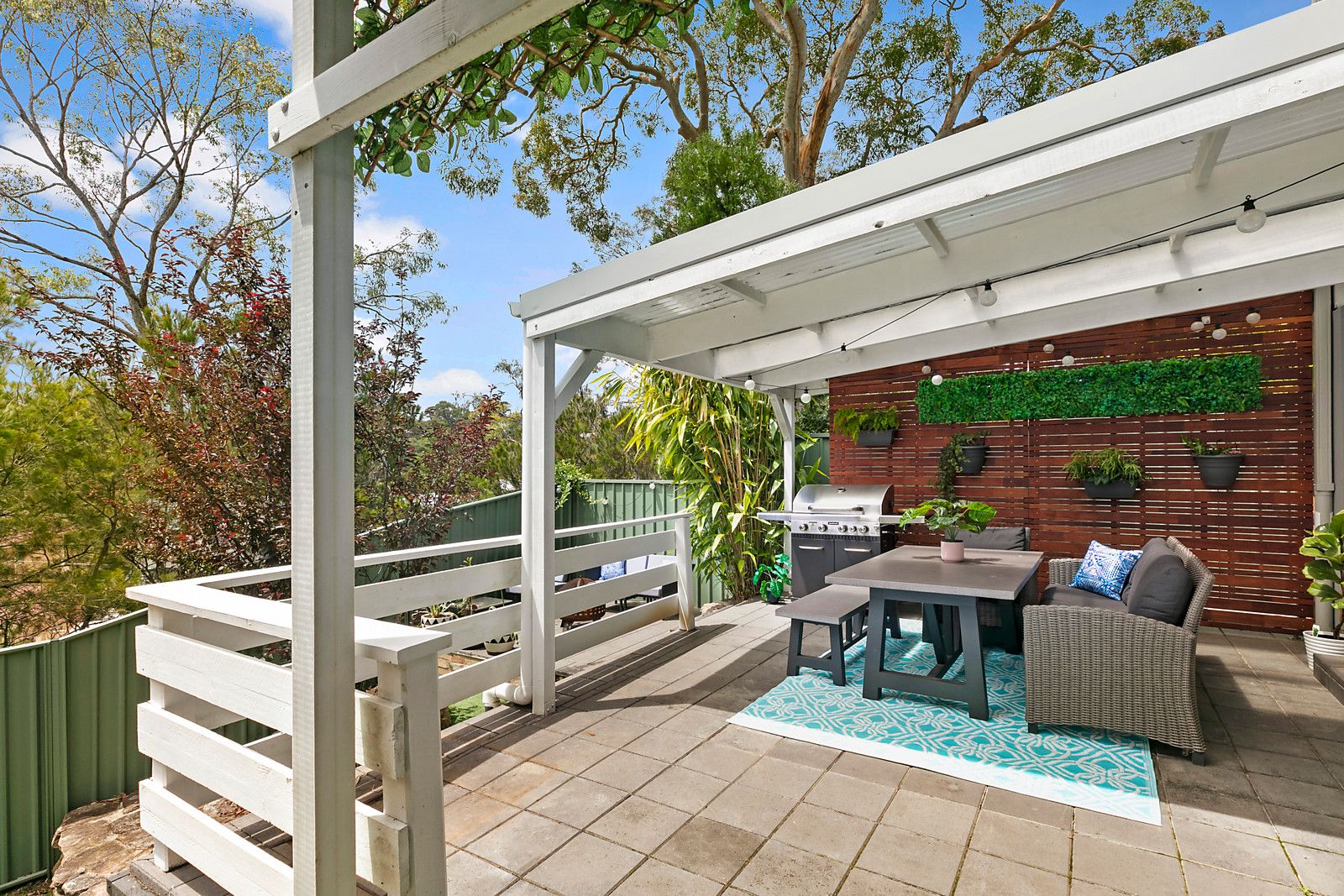 Real Estate For Sale 10 Ardrossan Road Engadine , NSW