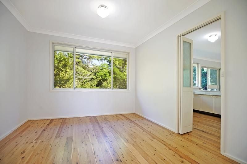 16 Tarella Road Road Wentworth Falls 2782