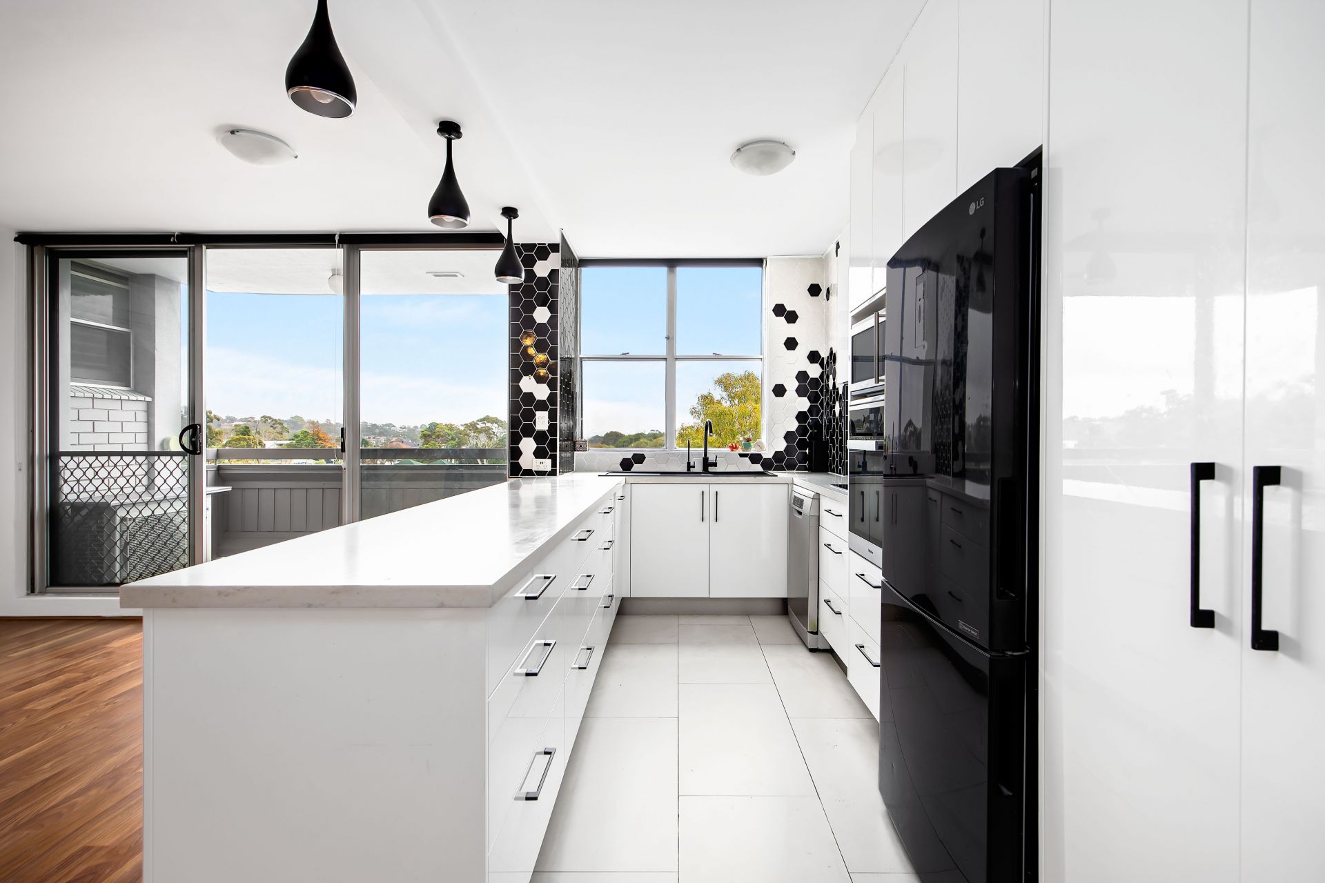 29D/5-29 Wandella Road, Miranda, Miranda - Thumbnail 3