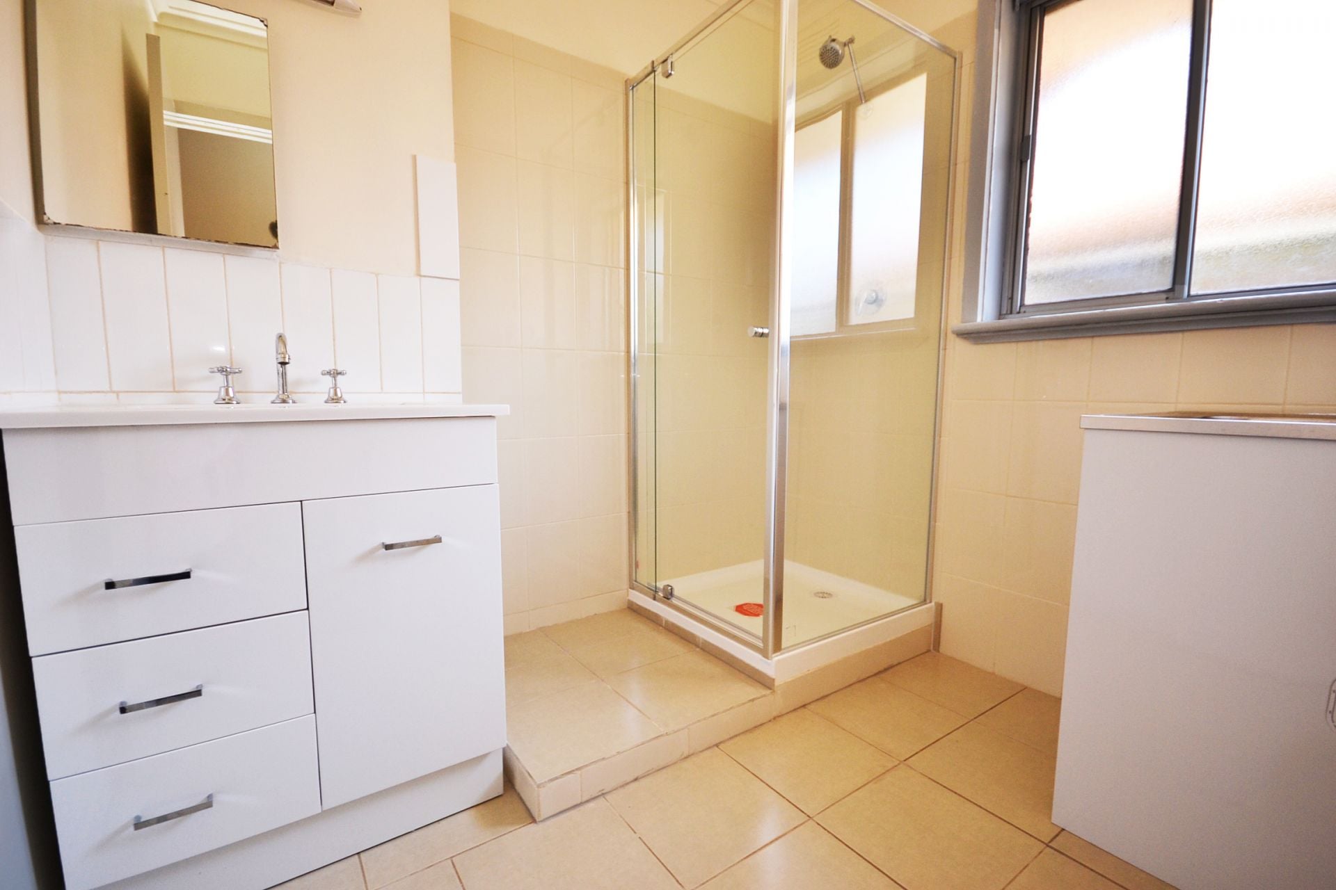 TWO BEDROOM UNIT READY TO GO