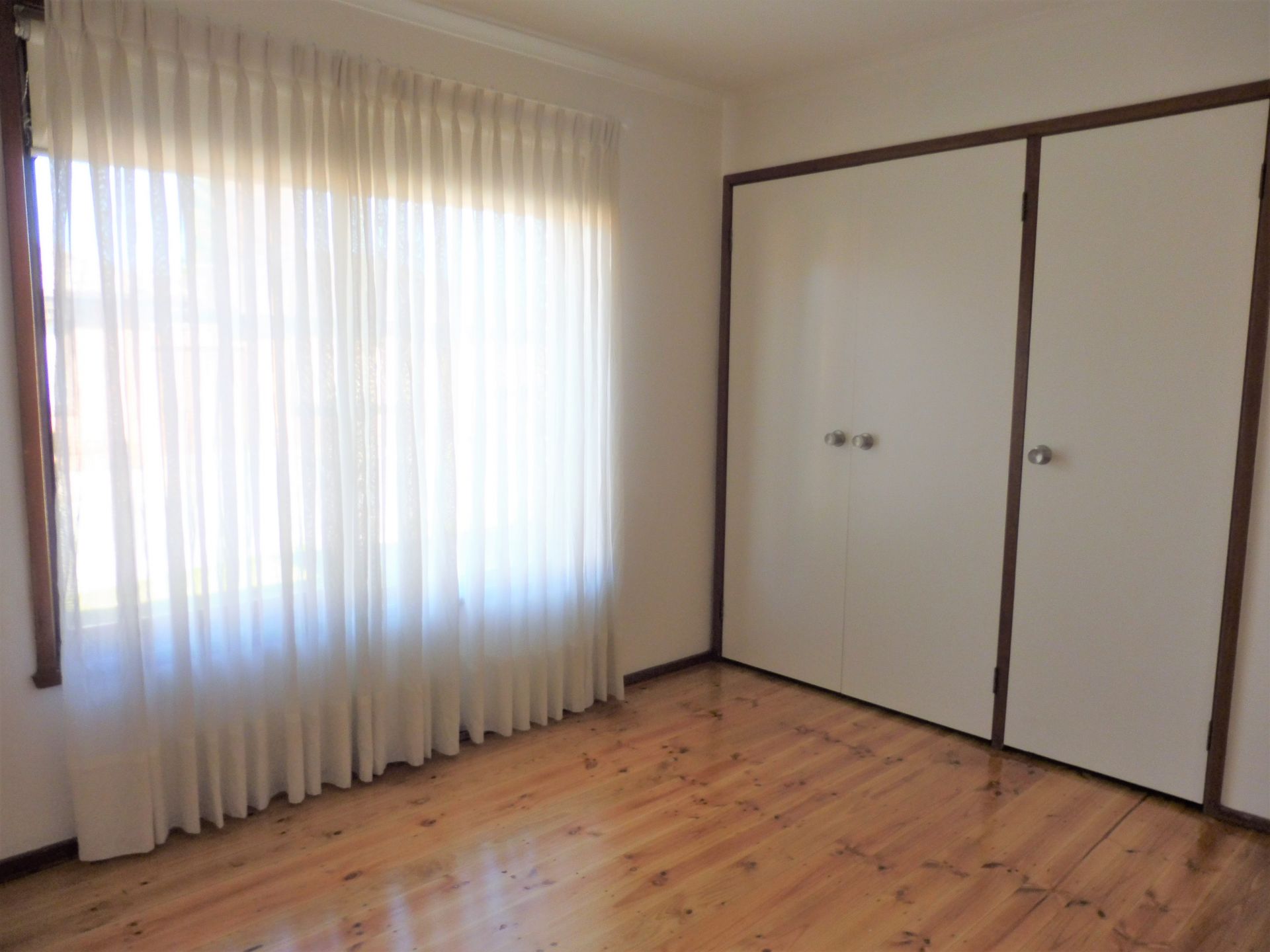 NEAT, TIDY AND FULLY RENOVATED.