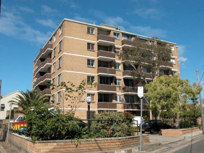 57/2-6 Brown Street, Newtown