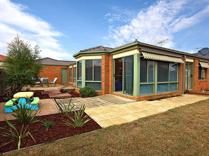 4 Coorong Court, Taylors Hill - Thumbnail 7