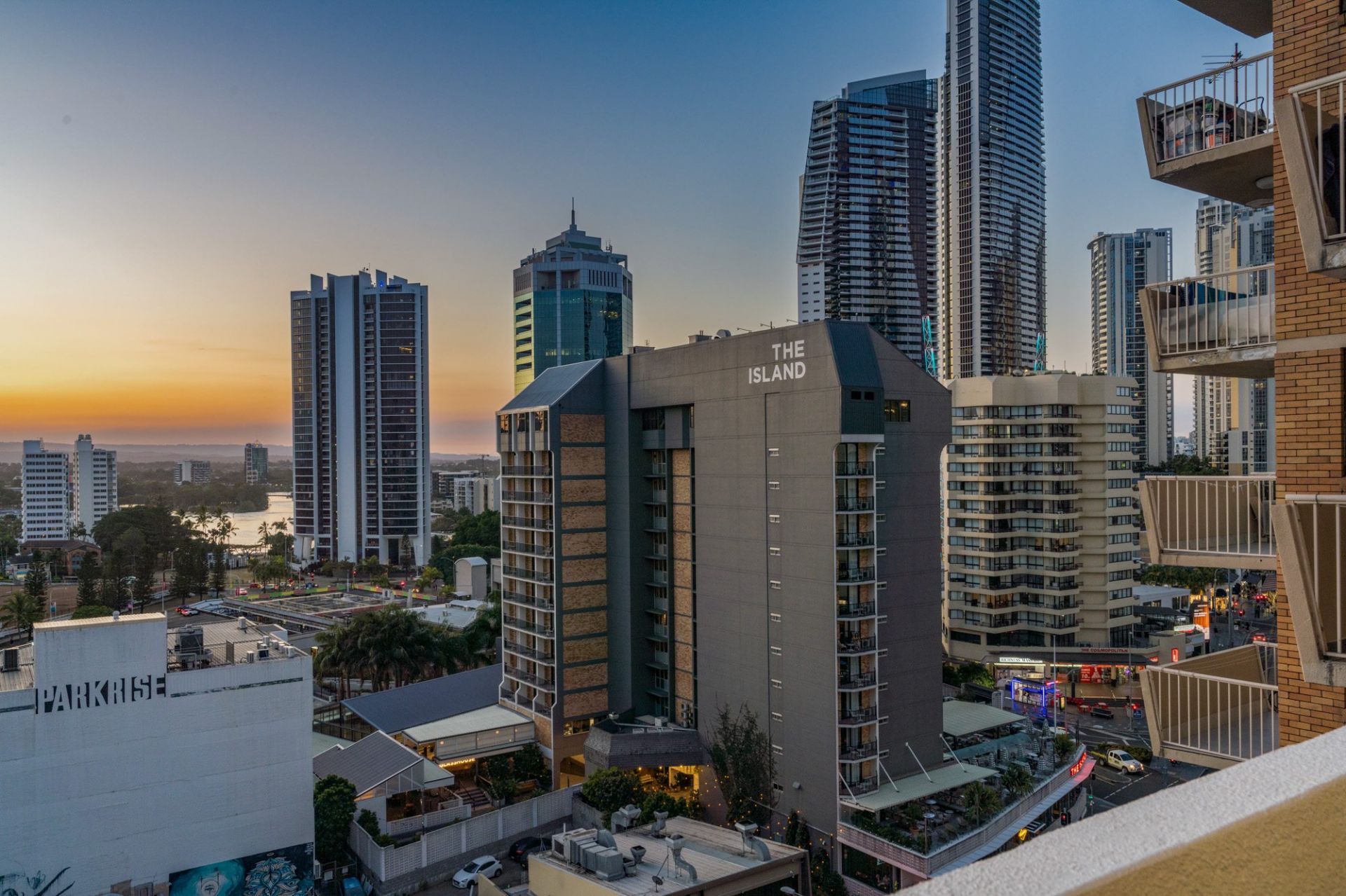 118/3049 Surfers Paradise Boulevard, Surfers Paradise - Thumbnail 3