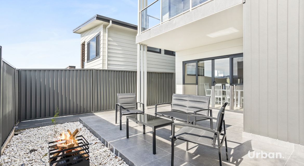 Tullimbar 35 Candelo Place