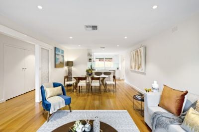 2/10 Van Ness Avenue, Glen Iris