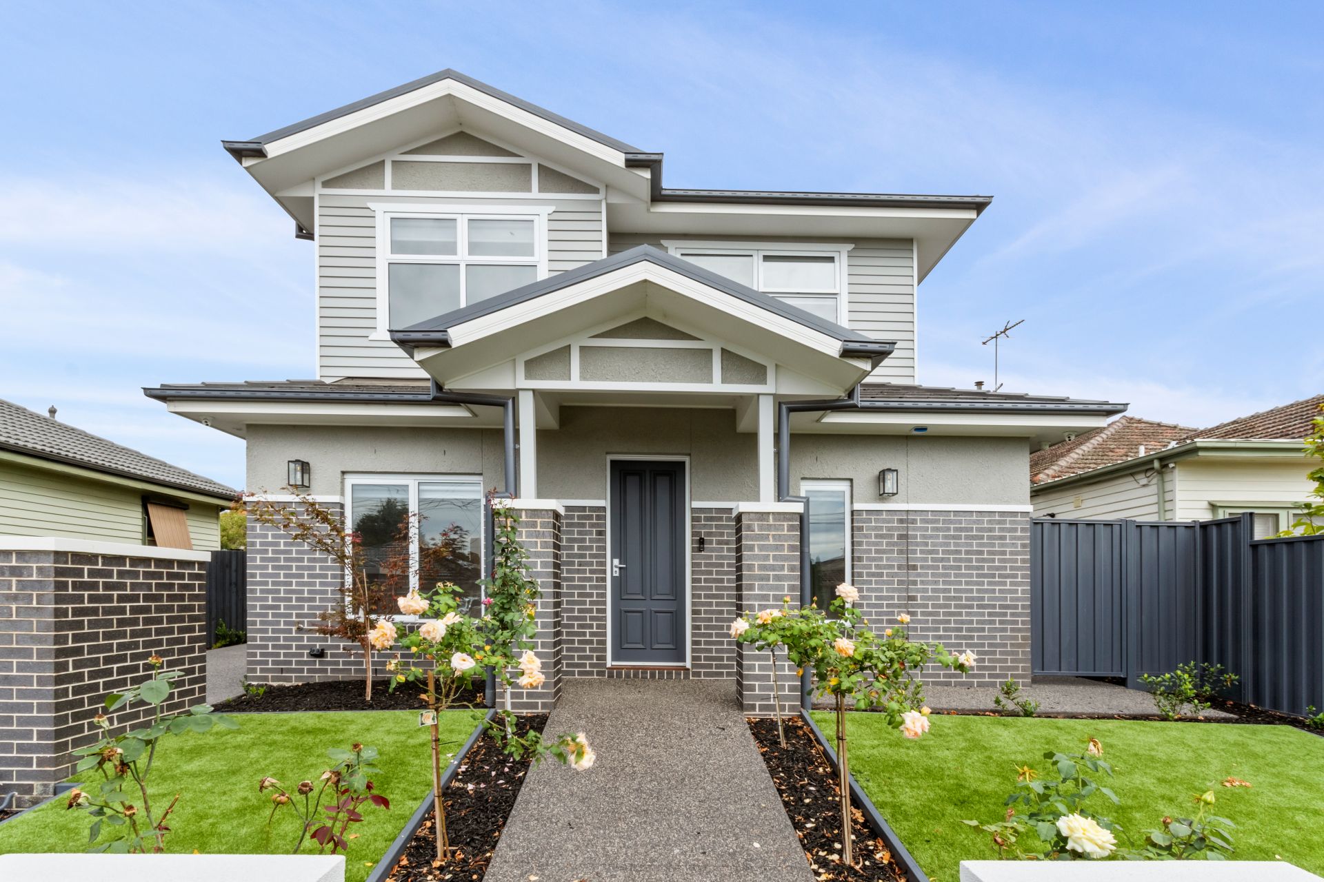 BRAND NEW TOWNHOUSE