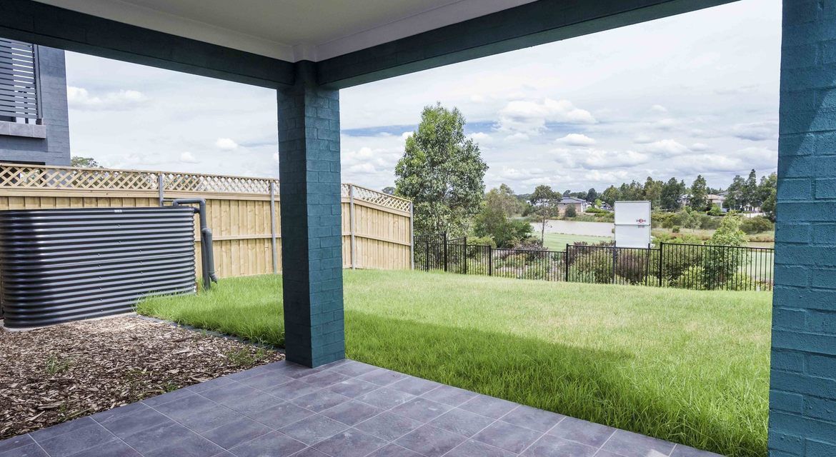 Colebee 12 Aspect Crescent