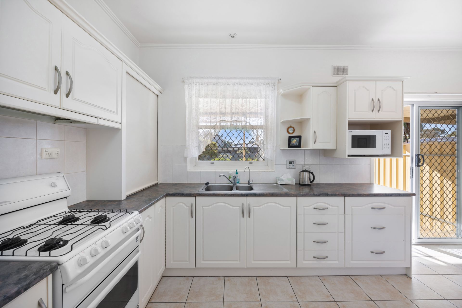 10 Nixon Street, Marion - Thumbnail 4